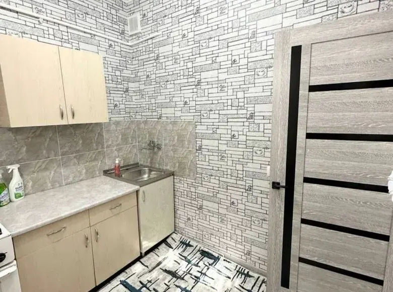 Продаётся 1-комнатная квартира, 30 м², 1/4 этаж — Учтепинский район
