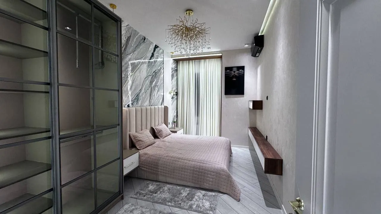 Сдаётся 3-комнатная квартира, 115 м², 5/8 этаж — Юнусабадский район