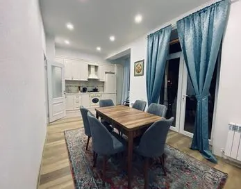 Ijaraga beriladi 6 xonali kvartira, 110 m², 8/9 qavat — Yakkasaroy tumani