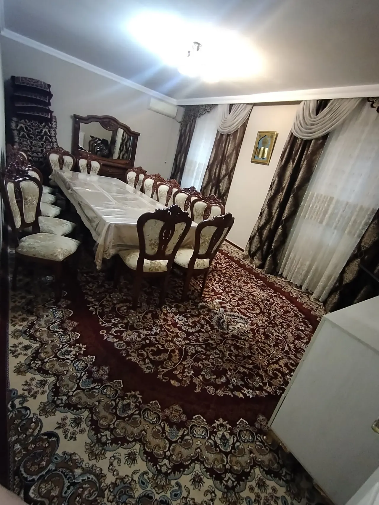 Продаётся 4-комнатная квартира, 110 м², 4/4 этаж — Шайхантахурский район