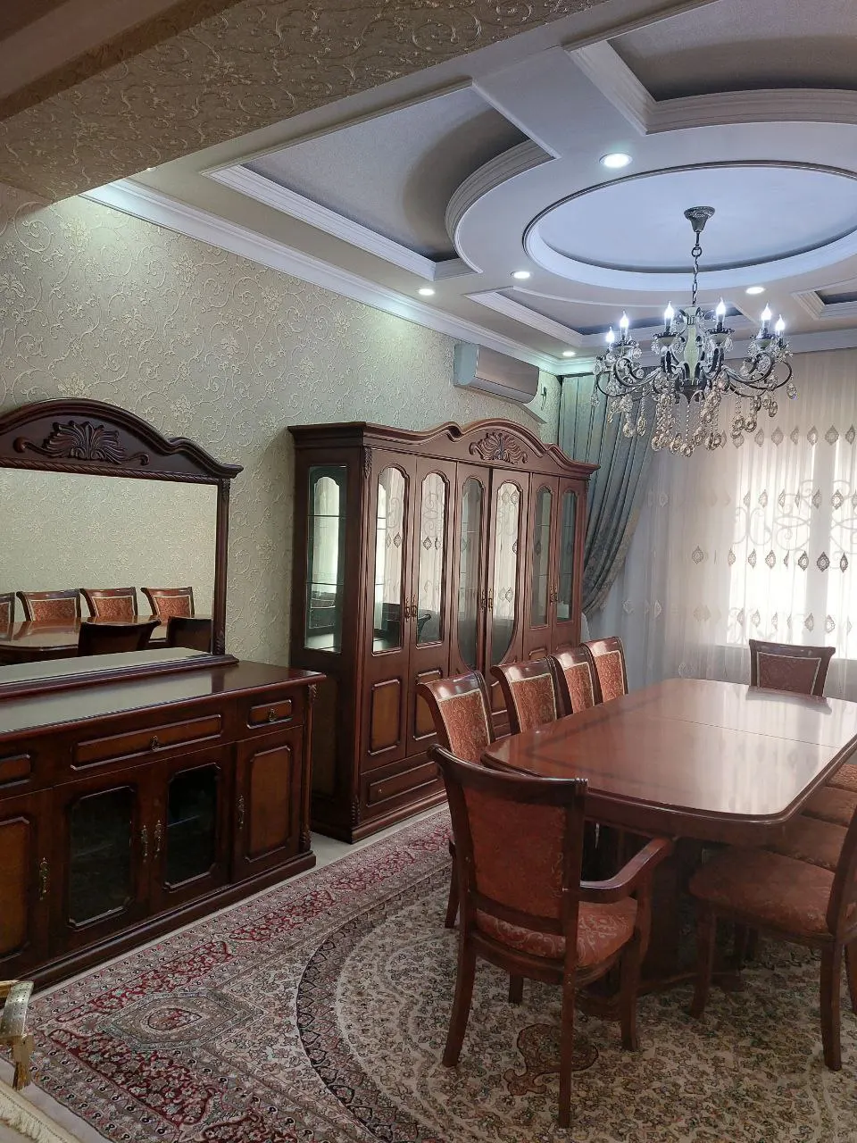 Ijaraga beriladi 3 xonali kvartira, 116 m², 3/8 qavat — Yakkasaroy tumani
