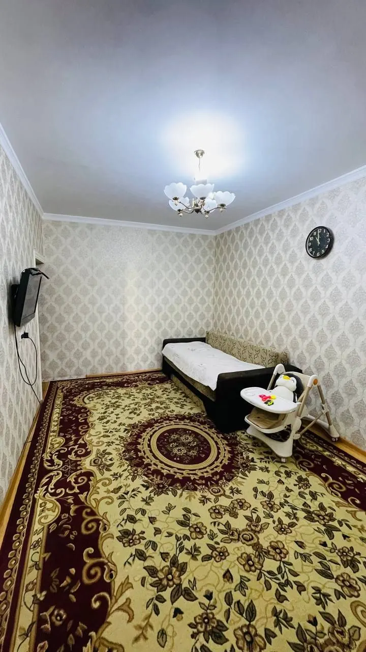 Продаётся 4-комнатная квартира, 80 м², 4/4 этаж — Юнусабадский район