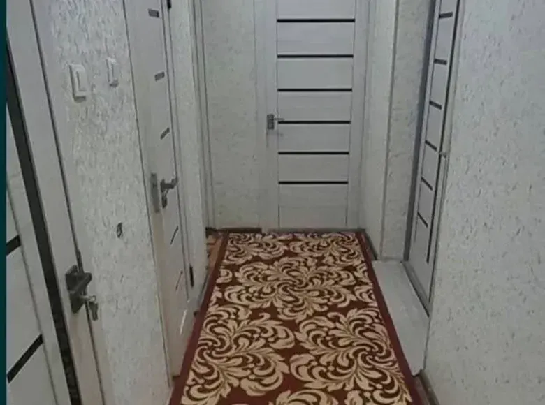 Sotiladi 3 xonali kvartira, 70 m², 4/4 qavat — Chilonzor tumani