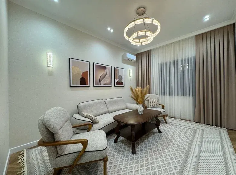 Сотилади 4 хонали квартира, 130 м², 9/10 қават — Мирзо Улуғбек тумани