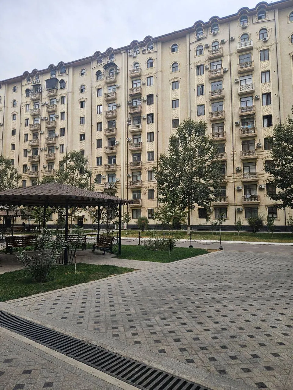 Продаётся 4-комнатная квартира, 100 м², 7/10 этаж — Юнусабадский район