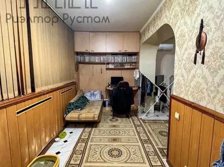 Сотилади 3 хонали квартира, 74 м², 1/4 қават — Мирзо Улуғбек тумани