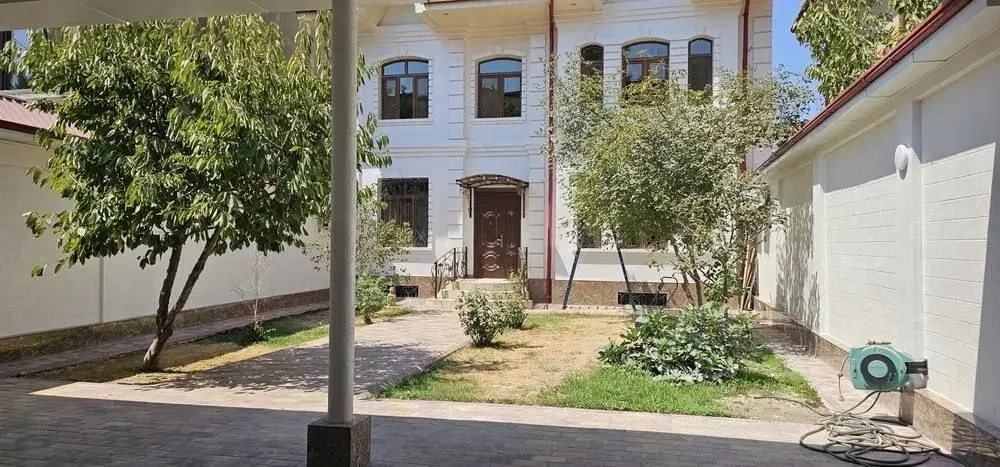 Ijaraga beriladi hovli uy, 4 sotix, 2 qavatli — Mirzo Ulugʻbek tumani