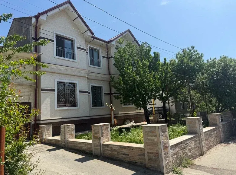 Продаётся 7-комнатный дом, 2.4 сот., 240 м² — Ташкент
