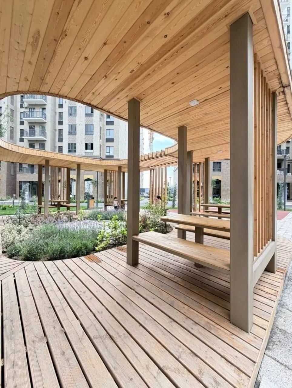 Продаётся 2-комнатная квартира, 60 м², 13/16 этаж — Мирабадский район