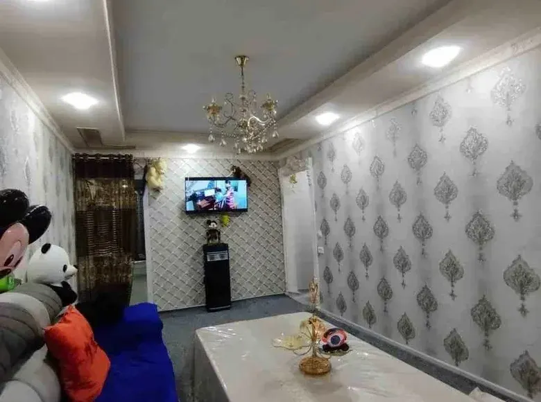 Сотилади 2 хонали квартира, 60 м², 1/4 қават — Фарғона шаҳри