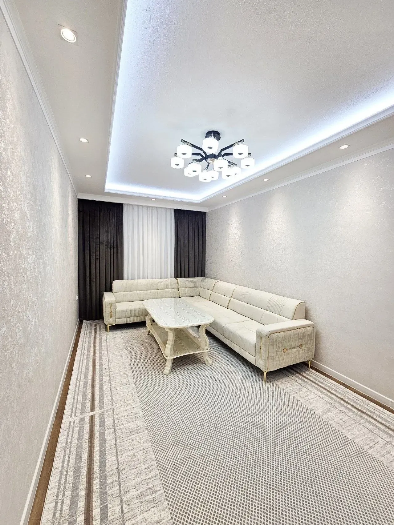 Sotiladi 2 xonali kvartira, 65 m², 4/9 qavat — Chilonzor tumani