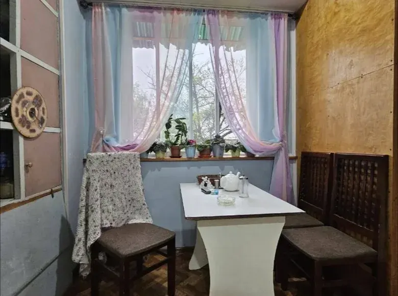Сотилади 4 хонали квартира, 80 м², 5/5 қават — Учтепа тумани