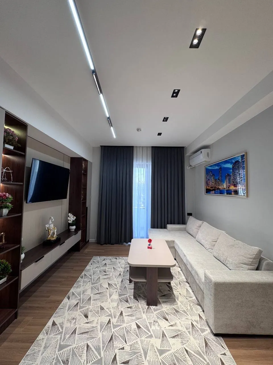 Sotiladi 2 xonali kvartira, 45 m², 9/16 qavat — Yakkasaroy tumani