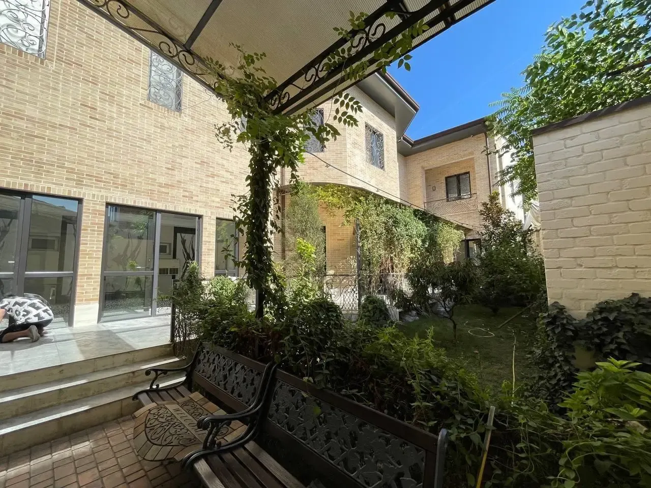 Ijaraga beriladi dala hovli, 6 sotix, 450 m² — Yakkasaroy tumani