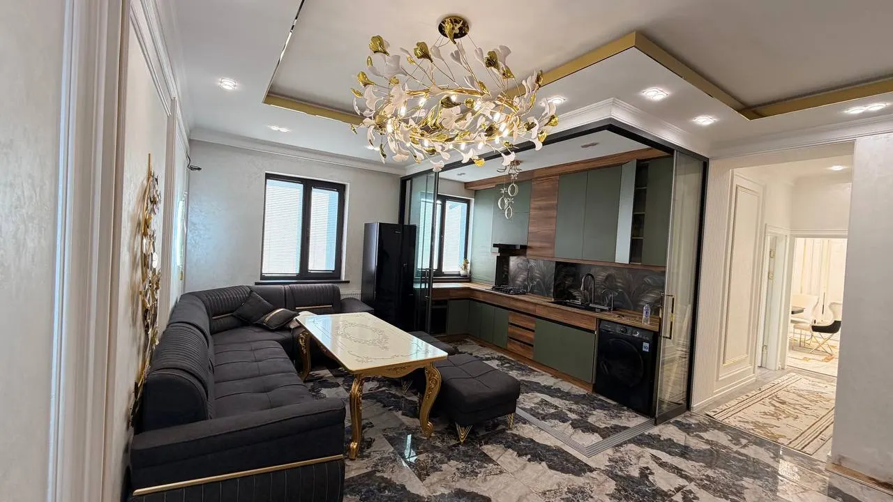 Сдаётся 5-комнатная квартира, 100 м², 10/11 этаж — Алмазарский район