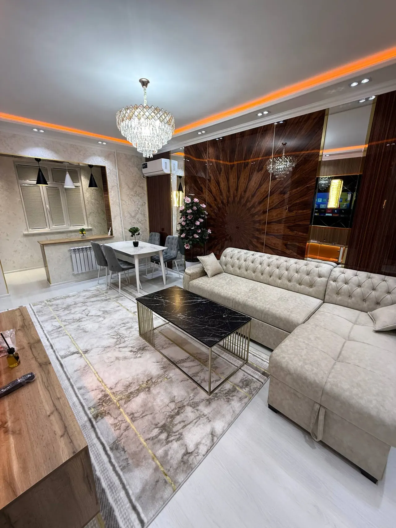 Продаётся 4-комнатная квартира, 68 м², 3/4 этаж — Чиланзарский район