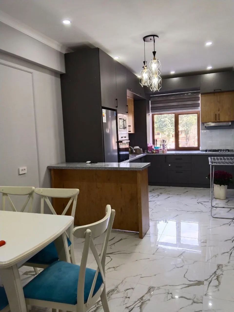 Ижарага берилади 2 хонали квартира, 60 м², 2/9 қават — Мирзо Улуғбек тумани