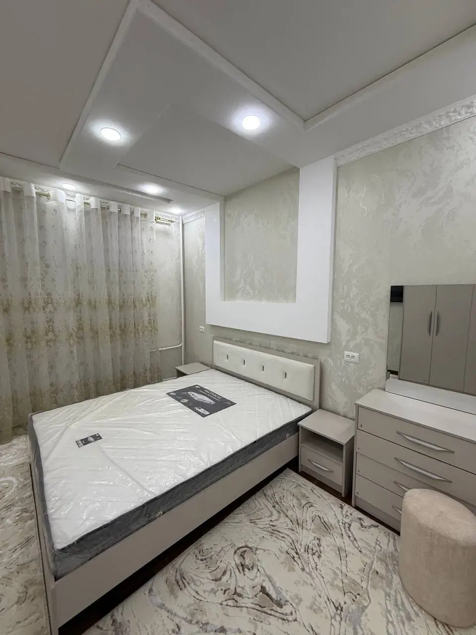 Сдаётся 2-комнатная квартира, 56 м², 4/5 этаж — Алмазарский район