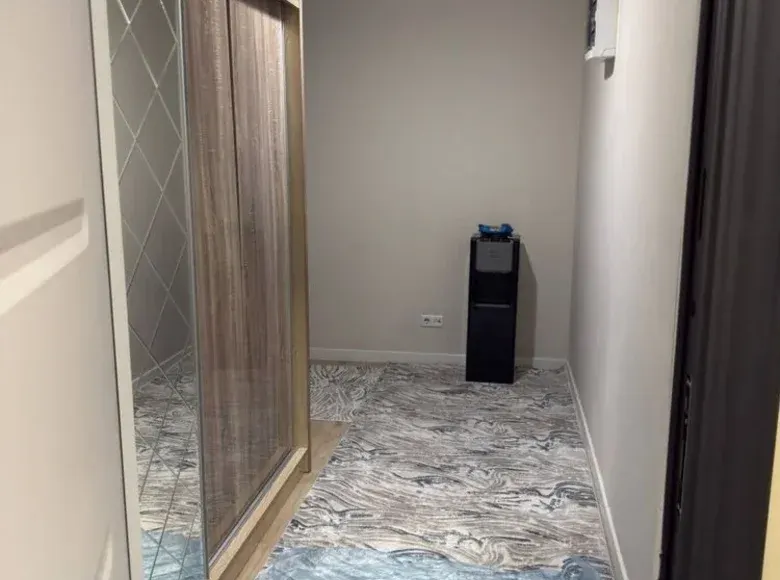 Сдаётся 4-комнатная квартира, 100 м², 3/12 этаж — Алмазарский район