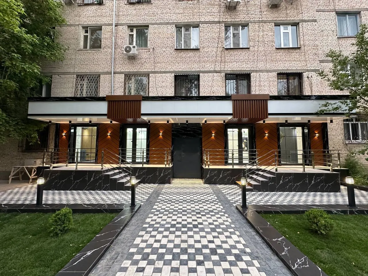 Сотилади тижорат биноси, 92 м², 1/1 қават — Шайхонтоҳур тумани