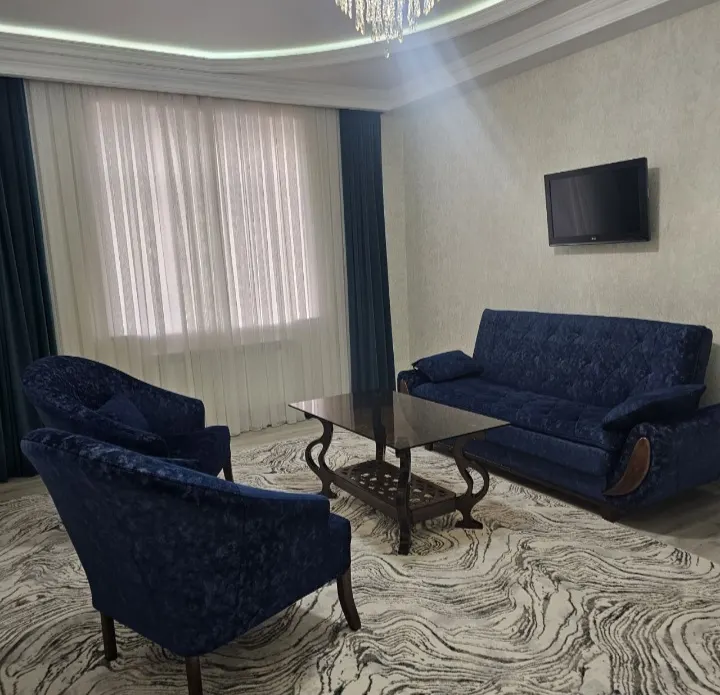 Сдаётся 3-комнатная квартира, 93 м², 7/9 этаж — Яшнабадский район