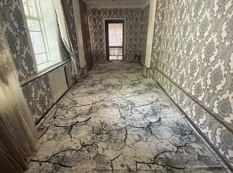 Sotiladi 4 xonali hovli uy — Yashnobod tumani