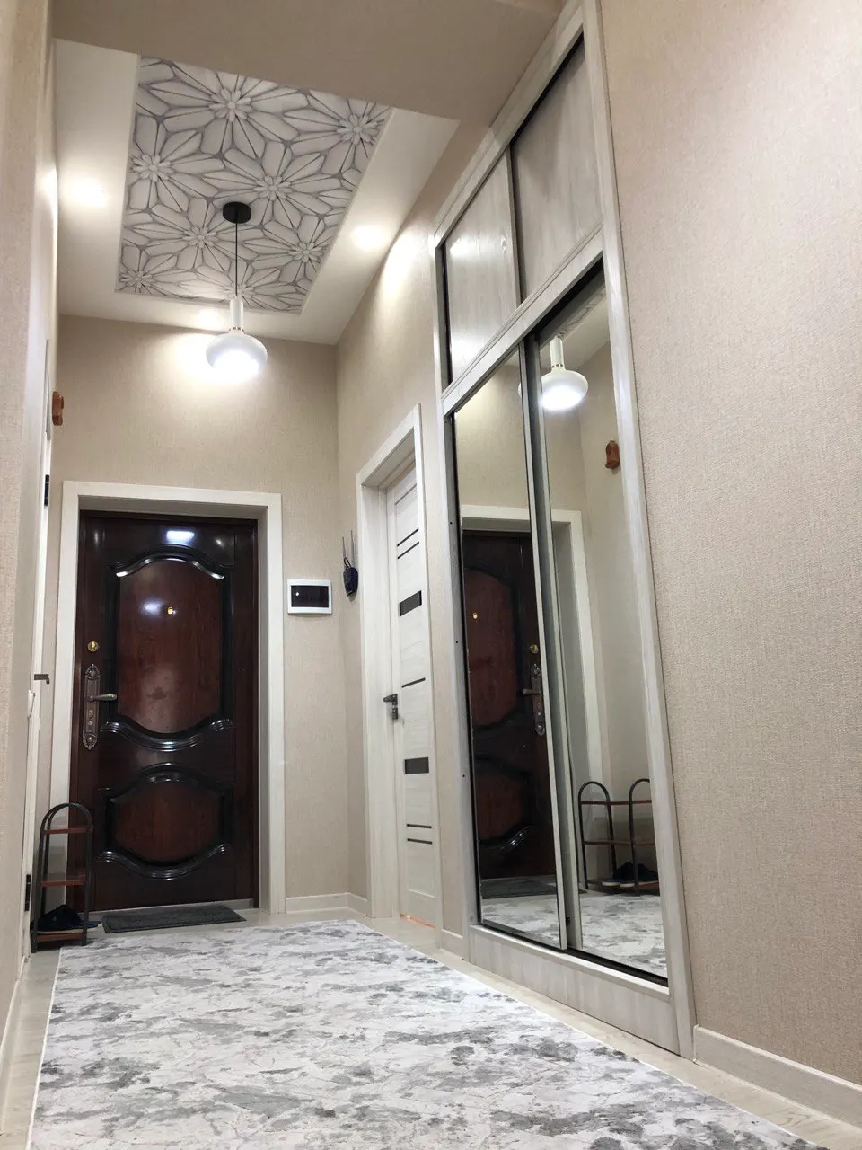 Ижарага берилади 2 хонали квартира, 71 м², 8/9 қават — Миробод тумани