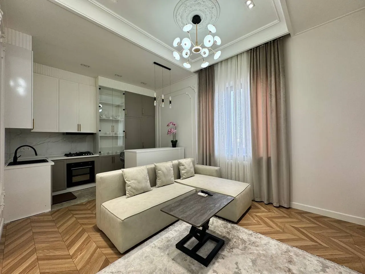 Ижарага берилади 2 хонали квартира, 74 м², 8/14 қават — Миробод тумани