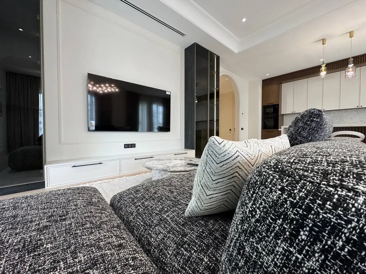 Ижарага берилади квартира, 180 м², 5/12 қават — Миробод тумани
