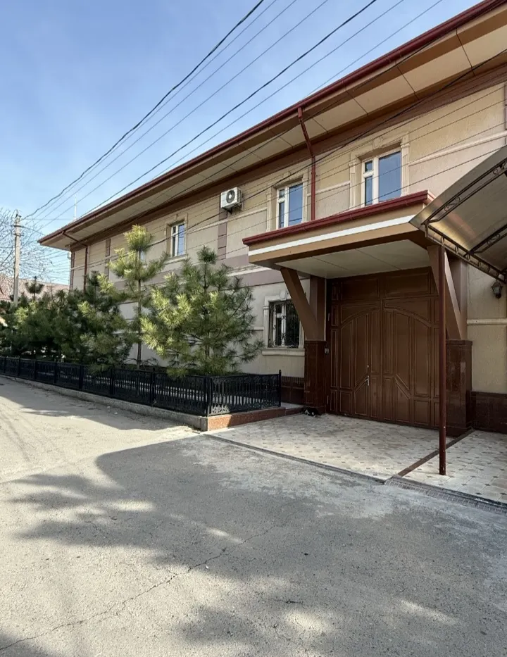 Ижарага берилади 6 хонали ҳовли уй, 6 сотих, 2 қаватли — Юнусобод тумани