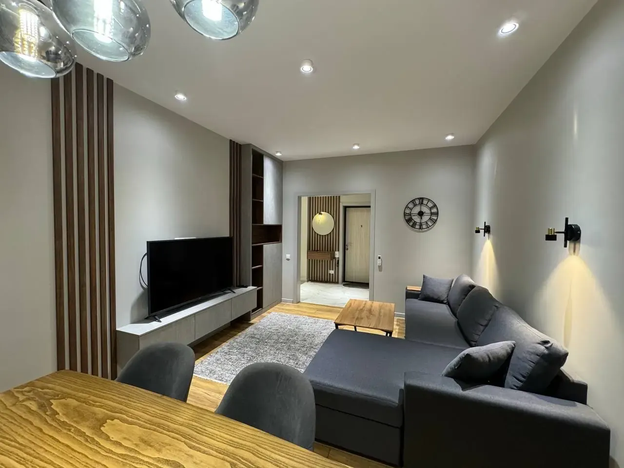 Сотилади 2 хонали квартира, 62 м², 8/9 қават — Мирзо Улуғбек тумани