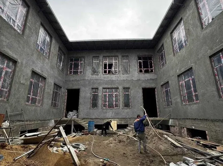 Ijaraga beriladi tijorat binosi, 2000 m², 9 sotix, 1/2 qavat — Olmazor tumani