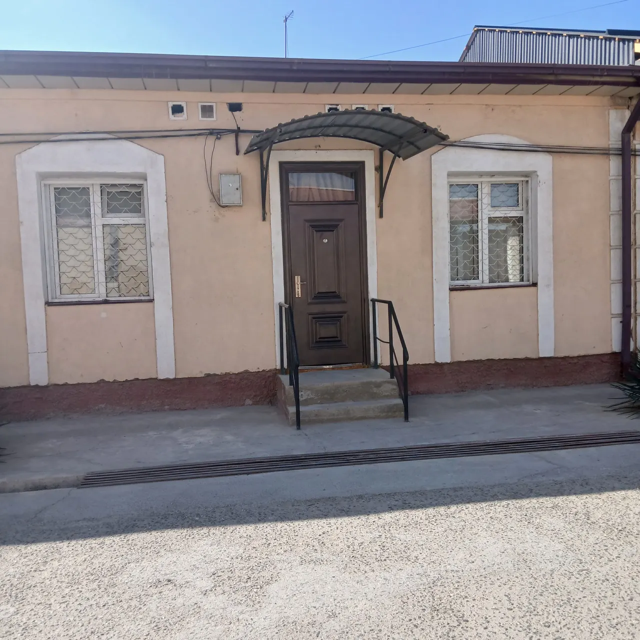 Сотилади ҳовли уй, 2 сотих, 1 қаватли — Самарқанд тумани