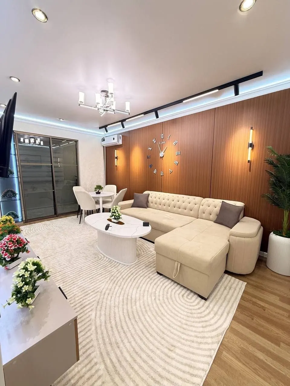 Продаётся 3-комнатная квартира, 68 м², 3/4 этаж — Чиланзарский район