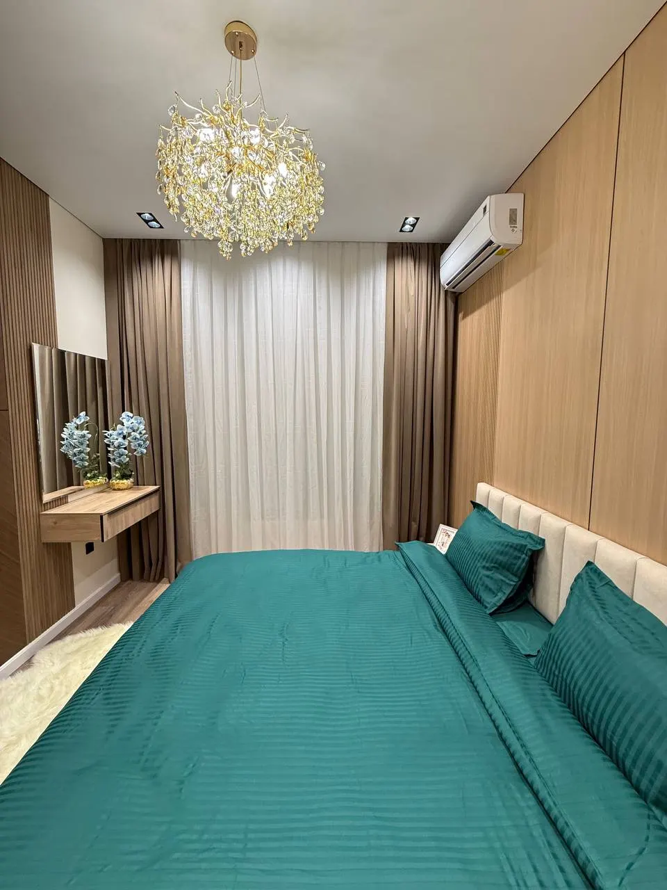 Sotiladi 3 xonali kvartira, 64 m², 6/15 qavat — Mirobod tumani