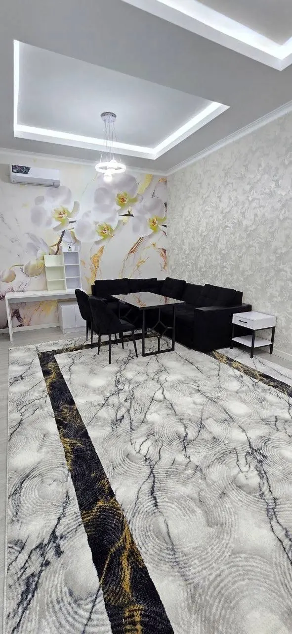 Продаётся 2-комнатная квартира, 48 м², 1/9 этаж — Чиланзарский район