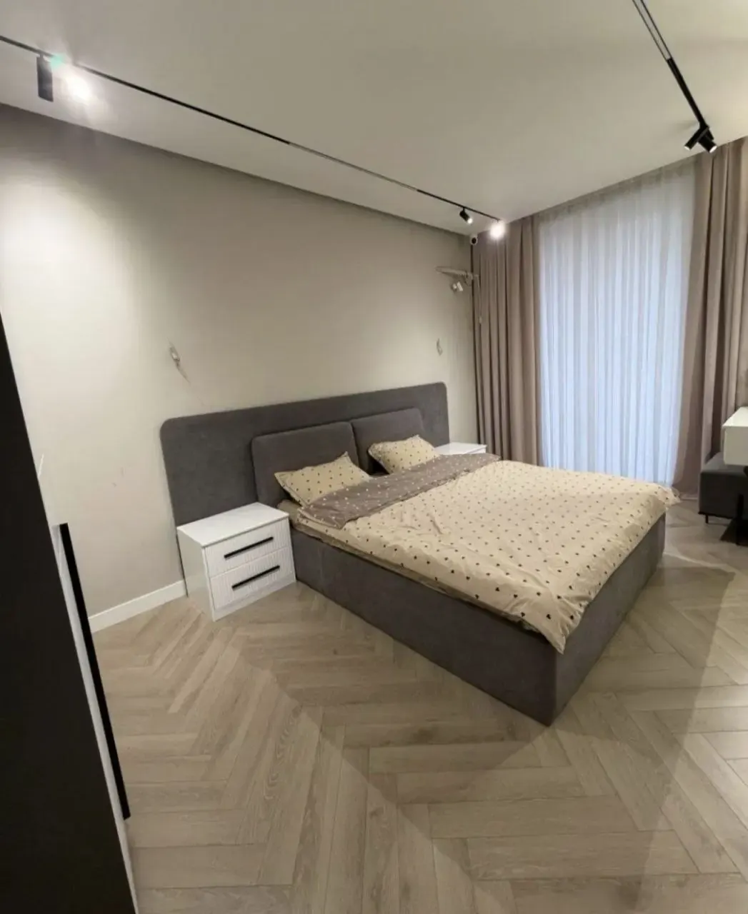 Ижарага берилади 2 хонали квартира, 70 м², 7/10 қават — Олмазор тумани