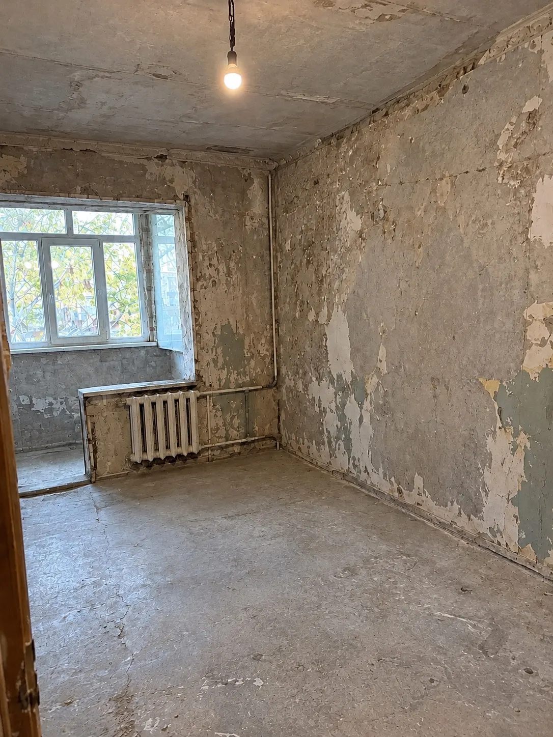 Sotiladi 1 xonali kvartira, 33 m², 1/4 qavat — Chilonzor tumani