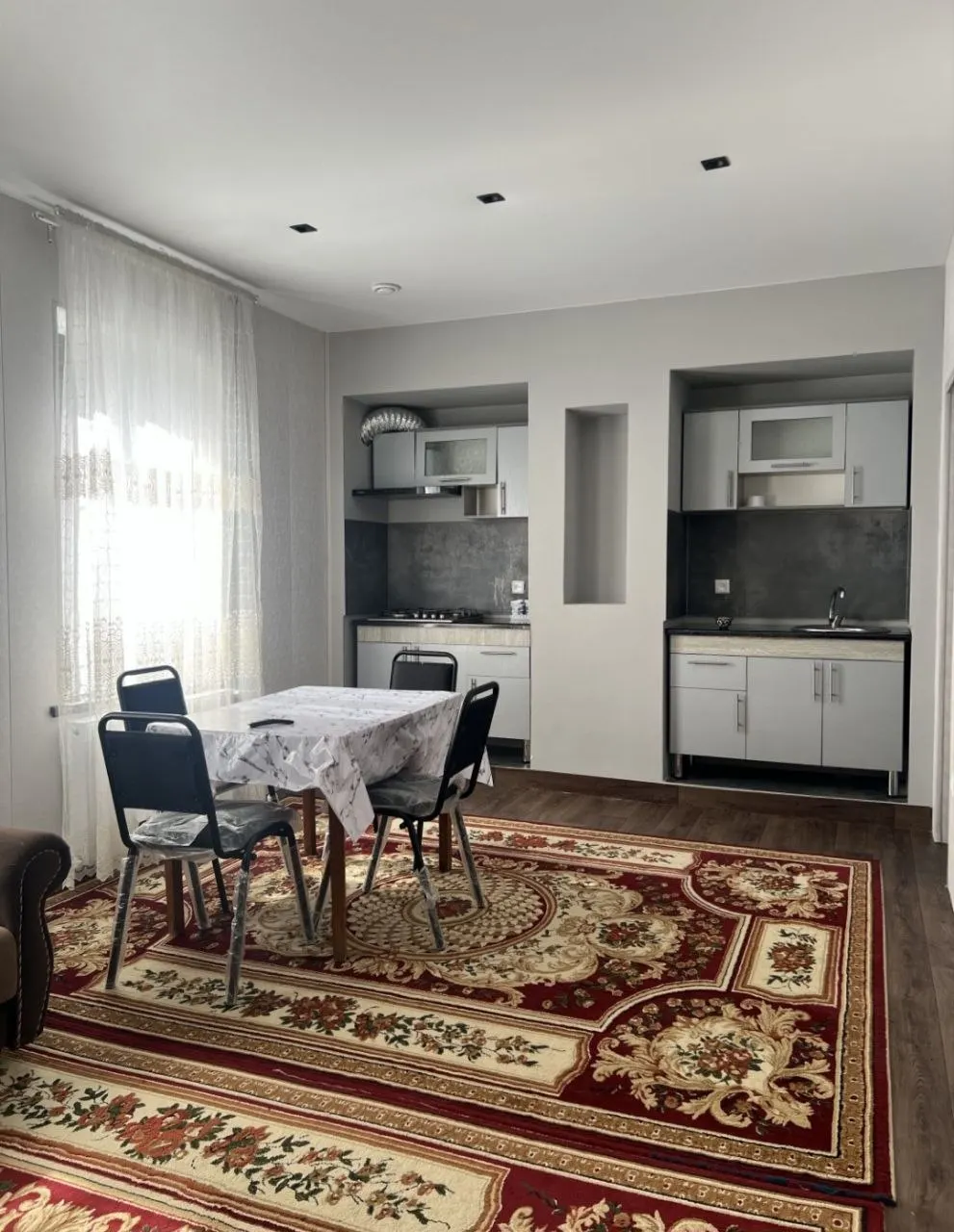 Ijaraga beriladi 2 xonali kvartira, 57 m², 1/9 qavat — Shayxontohur tumani