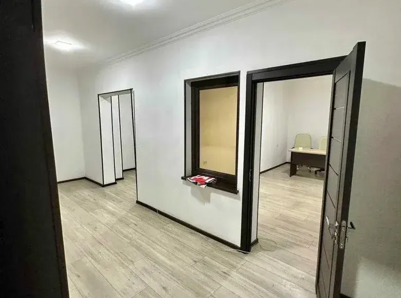 Ижарага берилади офис, 90 м² — Юнусобод тумани