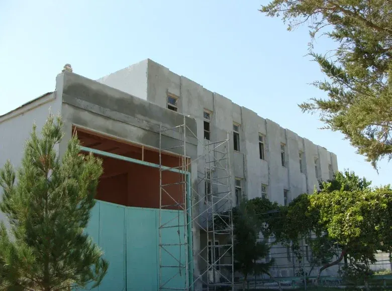 Сотилади тижорат биноси, 31000 м², 3/3 қават — Навоий шаҳри