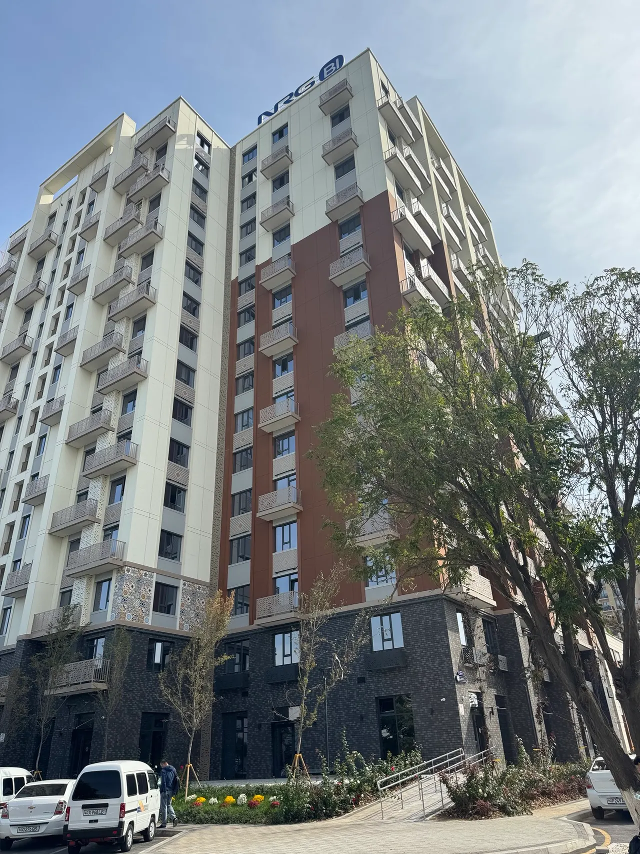 Продаётся 2-комнатная квартира, 42 м², 16/16 этаж — Яшнабадский район