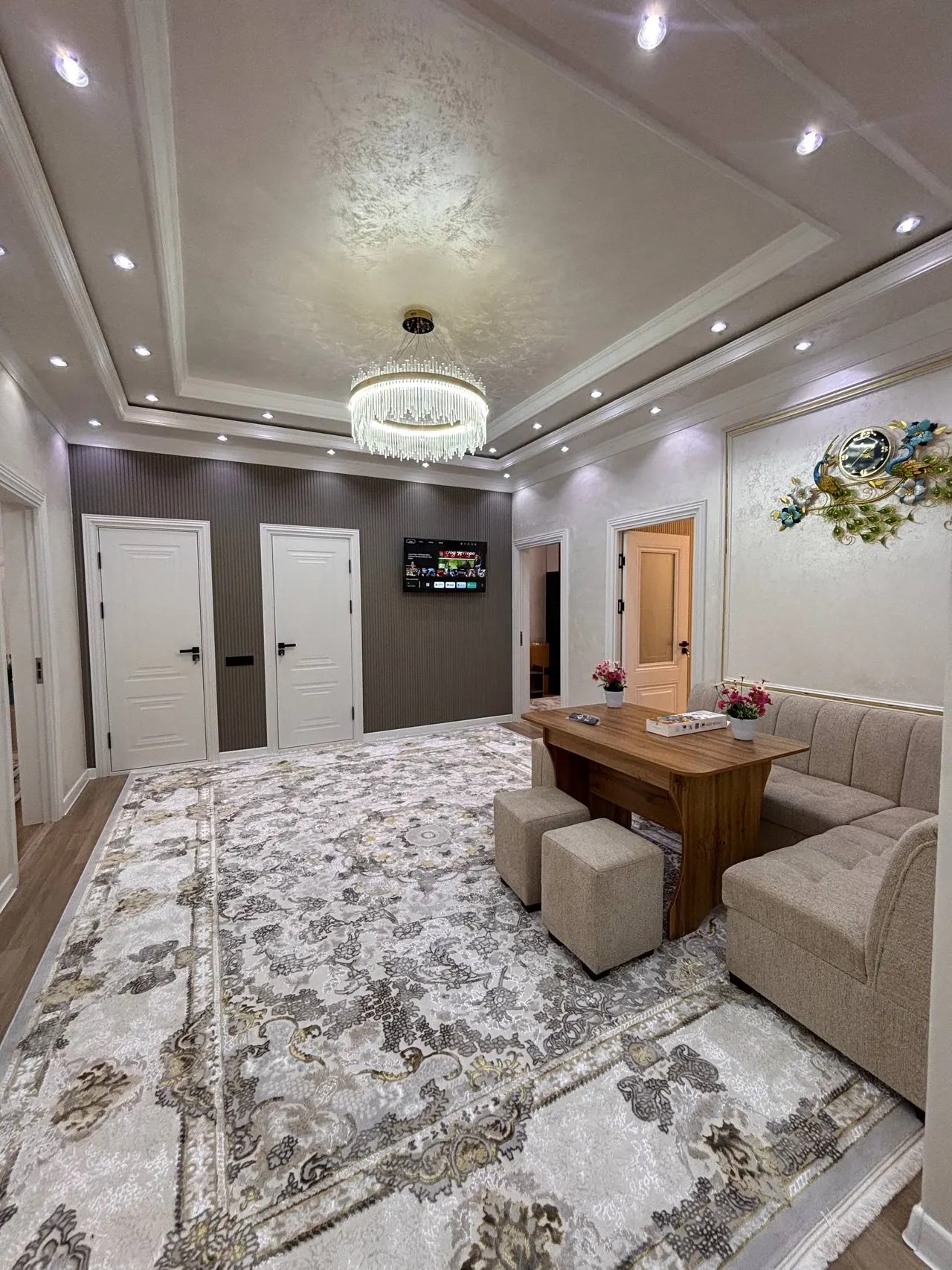 Продаётся 3-комнатная квартира, 125 м², 3/6 этаж — Бухара