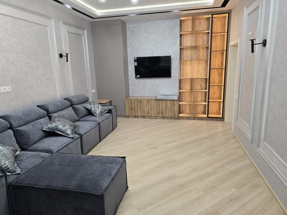 Сдаётся 2-комнатная квартира, 72 м², 4/5 этаж — Мирзо-Улугбекский район