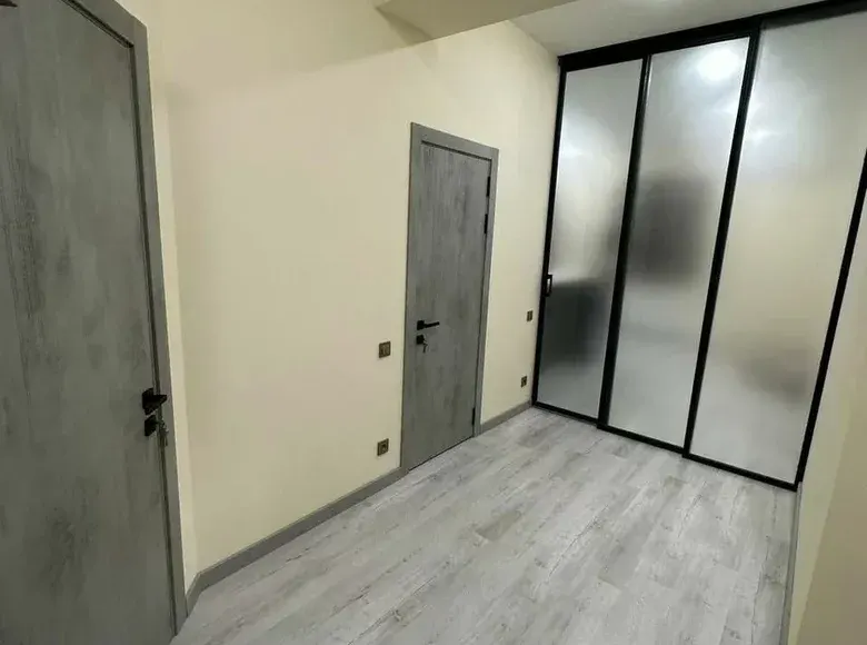 Sotiladi 2 xonali kvartira, 51 m², 1/8 qavat — Chilonzor tumani