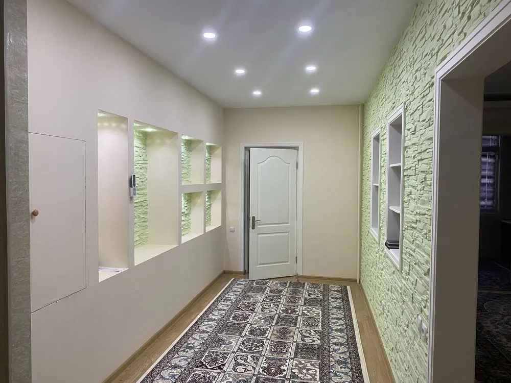 Сдаётся 3-комнатная квартира, 70 м², 4/5 этаж — Шайхантахурский район