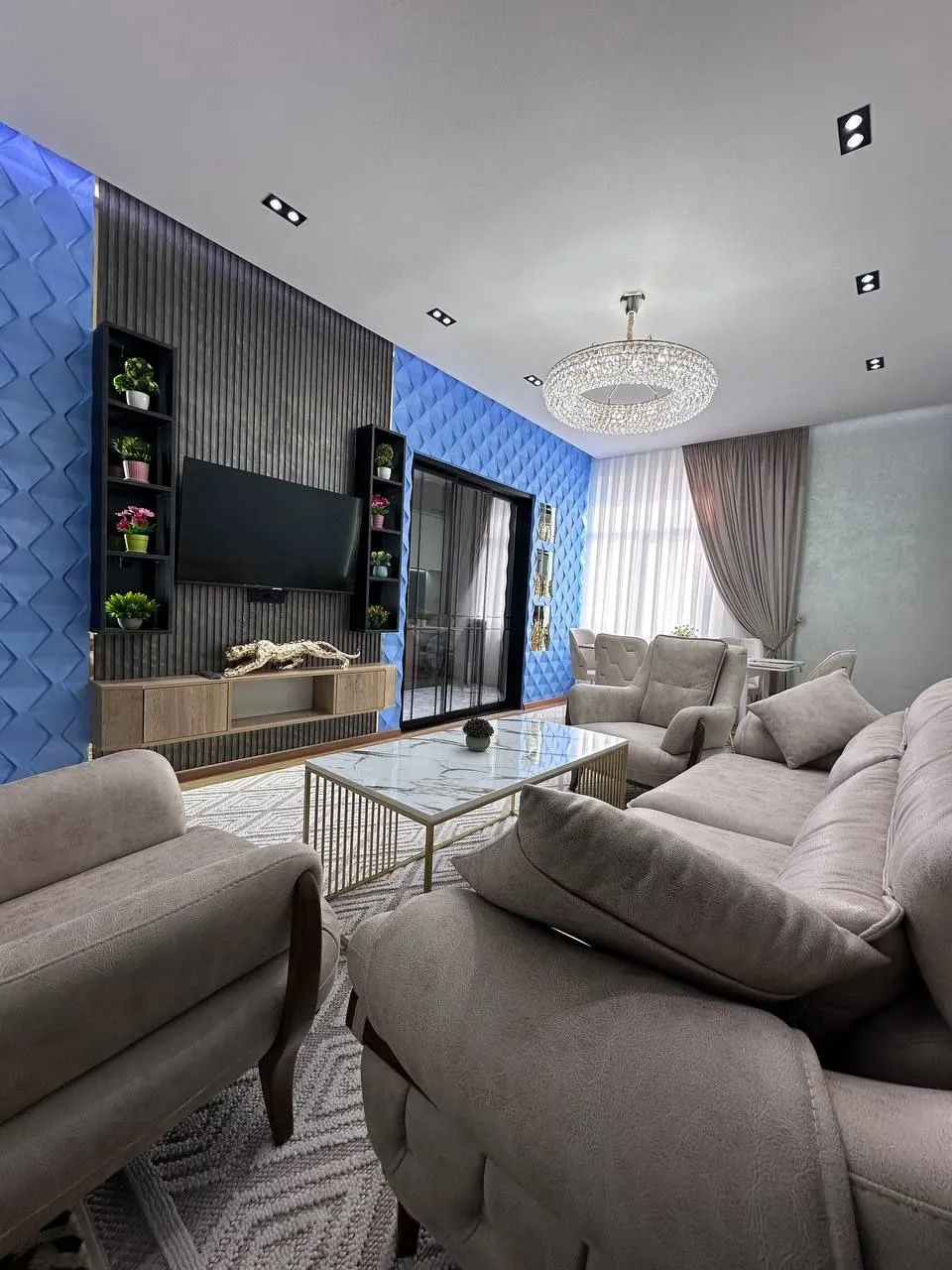 Сдаётся 4-комнатная квартира, 125 м², 5/8 этаж — Яккасарайский район