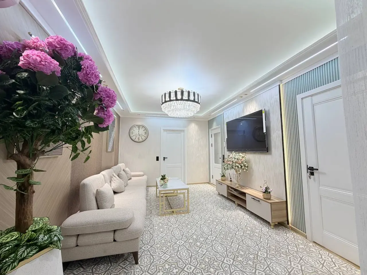 Сдаётся 3-комнатная квартира, 54 м², 2/5 этаж — Чиланзарский район