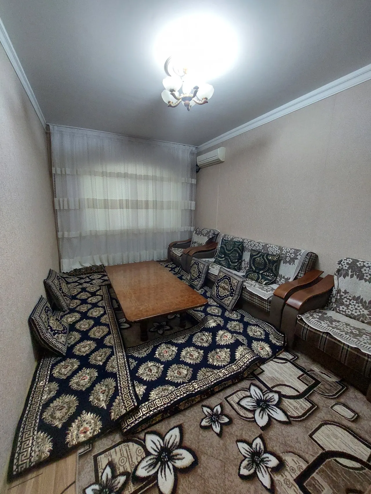 Сотилади 3 хонали квартира, 70 м², 3/4 қават — Мирзо Улуғбек тумани