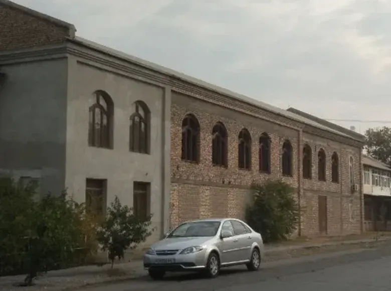 Сотилади 6 хонали квартира, 190 м², 1/2 қават — Фарғона шаҳри
